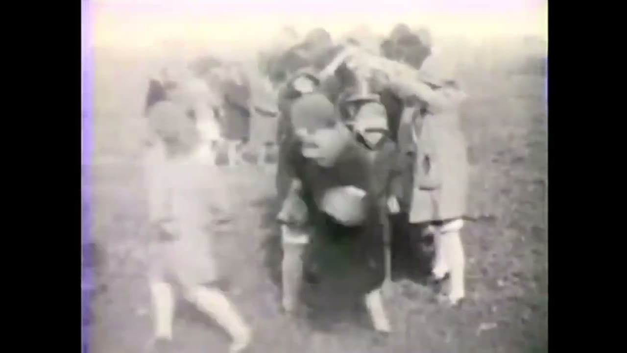 <span class="notranslate">Les enfants de catéchisme.  Pain Court.  1929.</span>