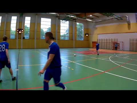 StrefaFutbolu.pl: OIRP Warszawa - Hardcore Team (2.2)