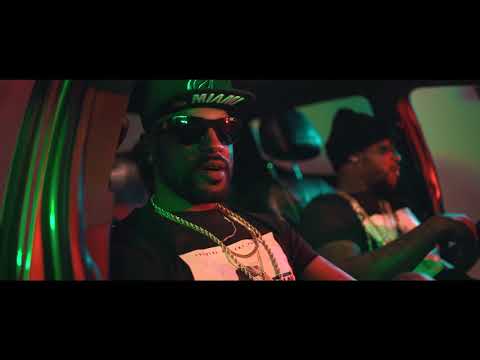 Country Boyz - Black Mask