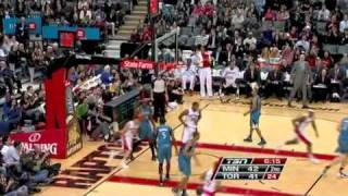 Jose Calderon penetrates and finds Ed Davis for the dunk