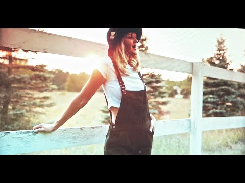 Megan Gunia - Look Into Your Eyes (Official Music Video)