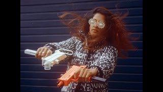 M.I.A. - Double Bubble Trouble (3D GIFS)