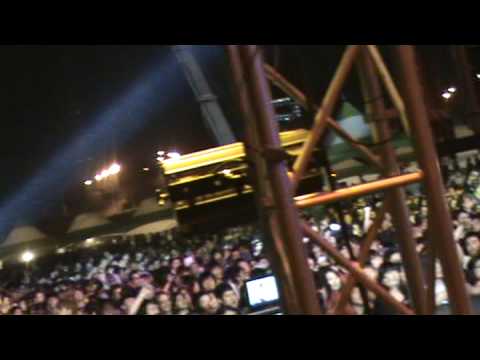 Ricky Stone drops Alex Young 'UNO' Koen Remix @ 3rd World DJ Festival III