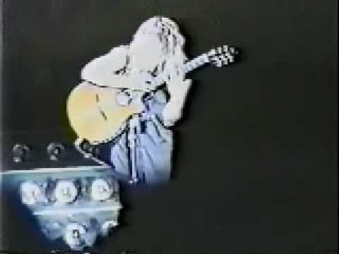 Poison - CC Deville Acoustic Guitar Solo - 6-2-89 - Middletown, NY
