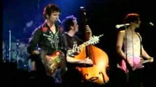 My Guitar - Jump, Little Children live at the Music Farm