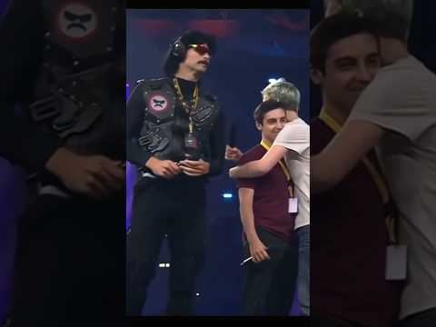 The 6’8 GREAT 🗿 #drdisrespect