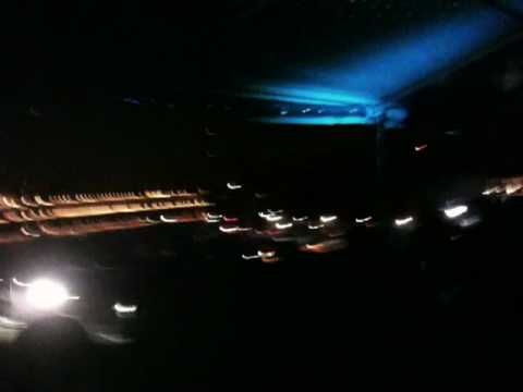 Alex DoguiOd playing Alex Pada vs. J.O.C. vs. Connell - Frizzbomb At Sunset (Reaky's mashup)