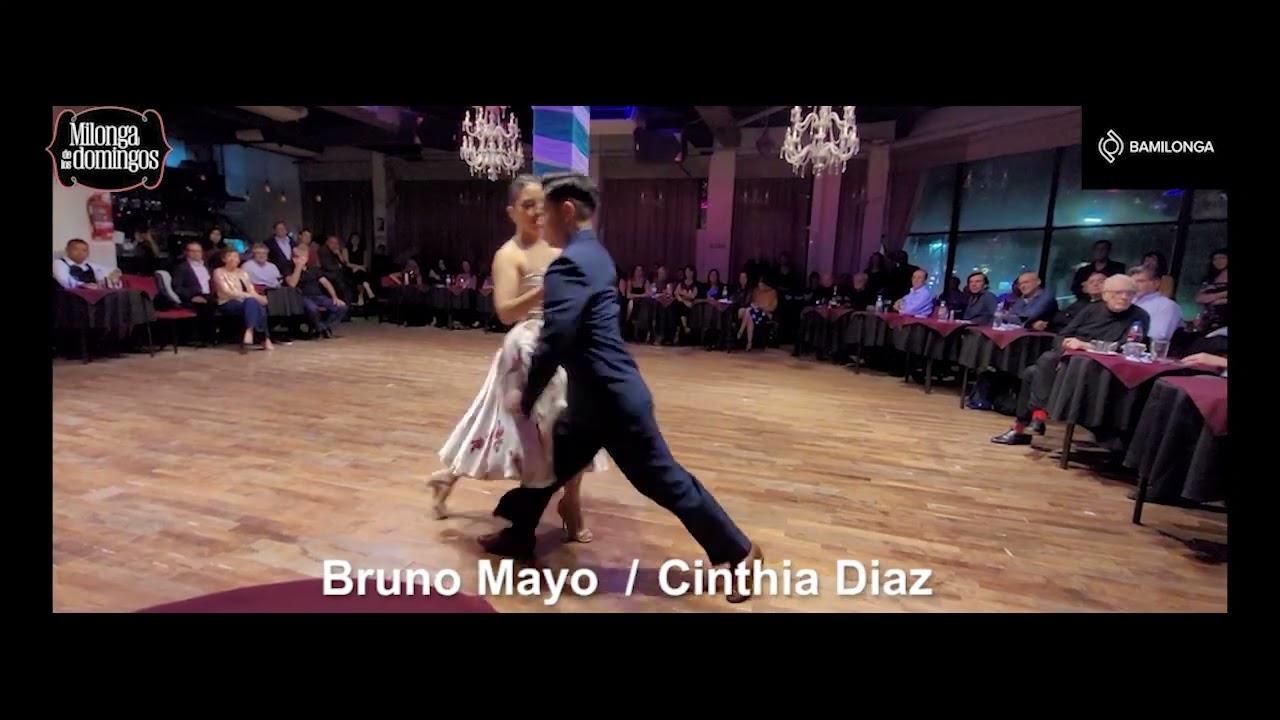 Bruno Mayo y Cinthia Diaz / 25 De Agosto / Milonga de los Domingos - 2