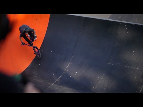 BMX - Alex Coleborn goes crazy! check this!