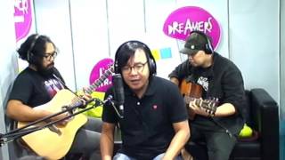 Ari Lasso - Dunia Maya LIVE at FRIDAYKUSTIK