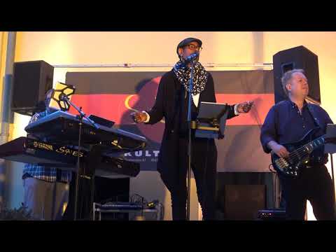 Dennis LeGree Trio - Crazy