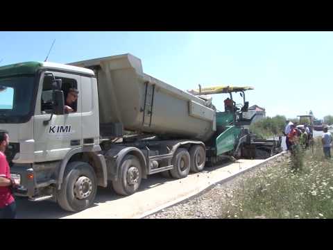 Asfaltohet rruga 1.5 kilometërshe Zaskok - Manastirc  06 08 2019 Tv Liria