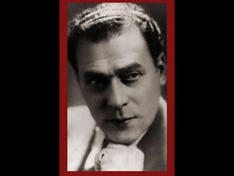 Michael Michaesco sings "A yid bin ikh geboyrn" [subtitled] AS A JEW I CAME TO THIS WORLD