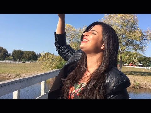 TEMPO DA COLHEITA l DAYANA LIMA (CLIP OFICIAL)