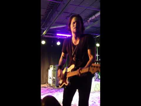 Thumbnail for Sean McNabb Bass Solo  #LynchMob #Toronto June 5, 2015 by Sean McNabb