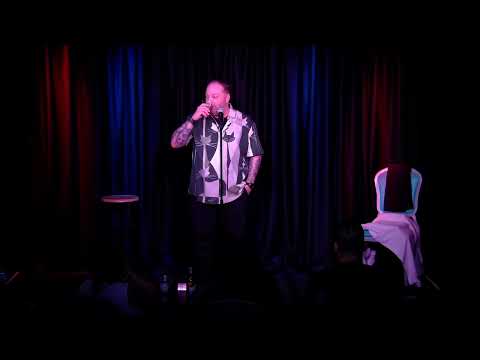 Delirious Comedy Club presents Brian Lee