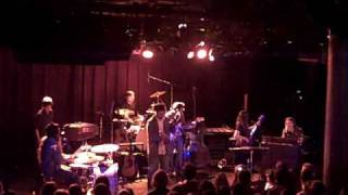 Low Anthem 11 12 09 Paradise, Boston The Horizon is a Beltway.AVI