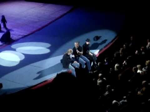 Amazing duet ! Most cool performance EVER! Bobby McFerrin &  Alex Shchukin ''Sailawaygoingdown''