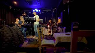 【歌ってみた】Moon River in Jazz
