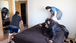 THE BEST MONKEY SCARE PRANK ON PARENTS -MUST WATCH-