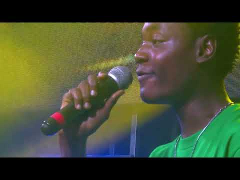 FLAMEBOY performing GLORY by FIREBOY DML