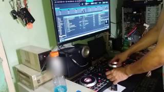 Video thumbnail for Numark Mixtrack Platinum Scratch Demo by DJ Kit