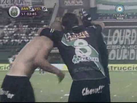 Banfield 3-0 velez sarsfield gol de cristian garcia (primer gol)