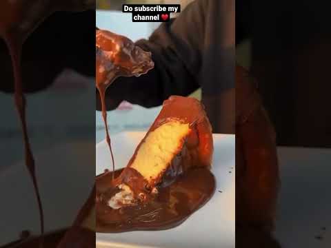 San Sebastian cheesecake slice with extra chocolate #shorts #viral #youtubeshorts #viralshorts