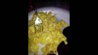 Quinton Cooks Eggs Better Than ZachTV18  o.O