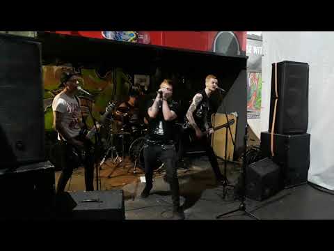 Prisoners Of War - Prisoners Of War - Commies