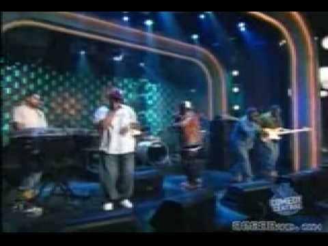 The Roots feat Musiq - Break You Off (Live on Conan, 2002)