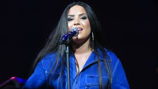 Demi Lovato - Concentrate - House of Blues