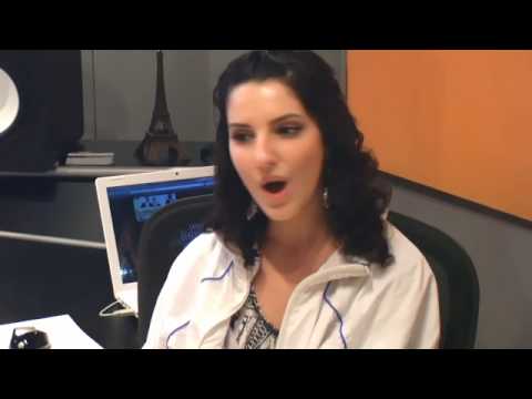 Ornella Di Santis Interpreta "La Solitudine"