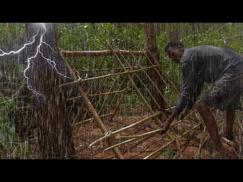 Building a Warm & Waterproof Viking Bushcraft Shelter For Survival In The Rain Forest. ASMR