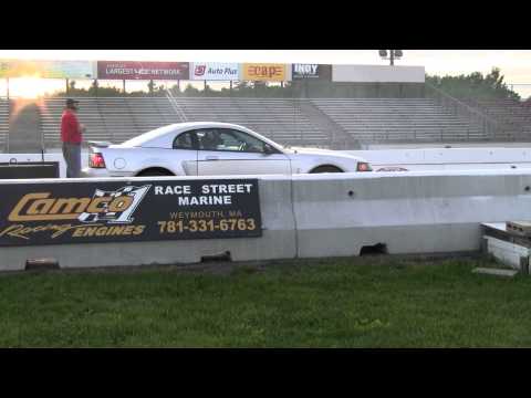 Naturally Aspirated '01 Cobra Drag Race New England Dragway