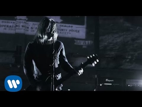 Alter Bridge || Addicted To Pain (OFFICIAL VIDEO)