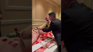 Download lagu Eating live naked sushi #eating #delicious #food #christmas #party mp3