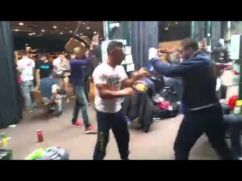 Enrico Cortese, 17 anni Junior. combatterà tra circa 10 minuti. Mondiali Wak 1f Vilnius,