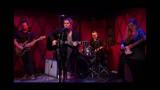 Melissa Otero - La Llamada (Live Clip)