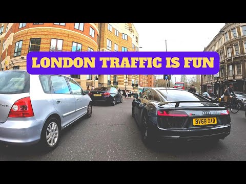 Is CYCLING in LONDON Traffic DANGEROUS? Find Out WHY It Is NOT!😎#cycling #city #london