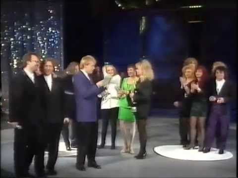 Crowd reaction to Atlantis 2000 win in German Final 1991
