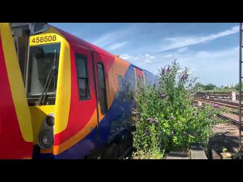 **2 TONE!** South Western Railway Class 458 “Juniper” 458508/458530 Departing Clapham Junction!