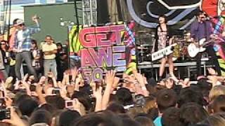 Cobra Starship @ Bamboozle 2009- Smile for the Paparazzi