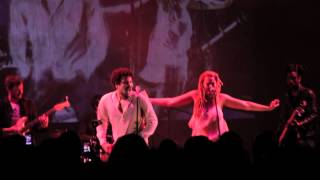 Liam Bailey & Harleighblu - Fool Boy (Live)