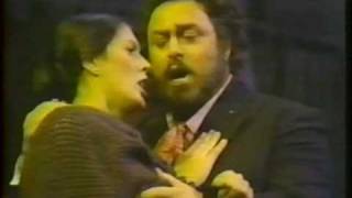 Video Leila Guimarães &amp; Pavarotti - La Bohème (Act 1 Final) LIVE