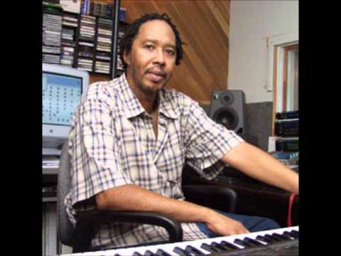 Leston Paul - Indian Soca/Nani Wine ( Mix ) Classic