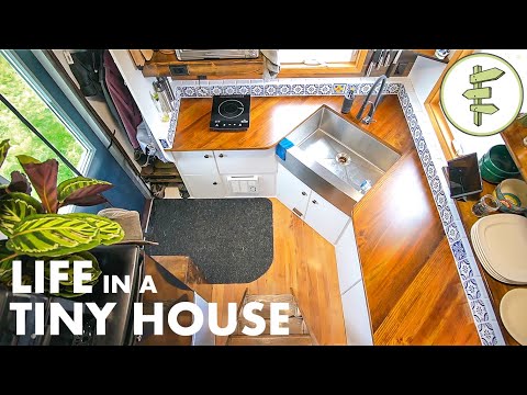 Couple's 20ft Tiny House has LOADS of Clever Features & Epic Home Office Set-up