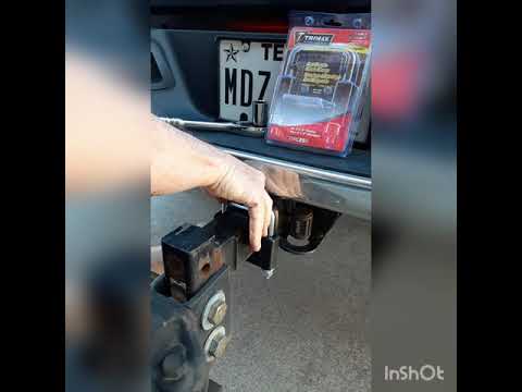 Trimax Receiver Hitch Anti Rattle Clamp Review & Install THC250 THC200