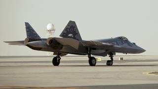 Download lagu Su-57 New No.509 Opens Weapon Bay for the First Time at Dubai Airshow 2025 – Full Flight Display mp3