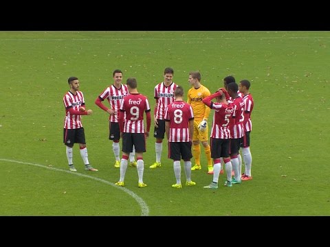 15-11-2014: PSV O19 - Schalke 04 O19